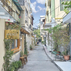 Những góc phố đậm chất Hàn Quốc ngay giữa lòng Hà Nội, lên ảnh mang vibe trong trẻo đến ngẩn ngơ