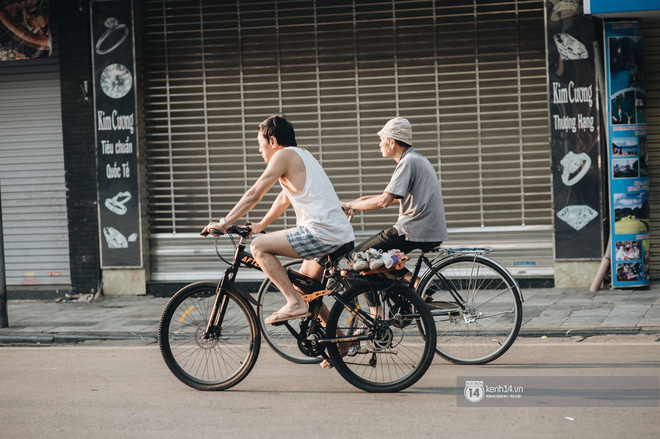 Thời tiết Hà Nội làm ai cũng chỉ muốn thốt lên: Trời ơi, muốn nghỉ để đi chơi quá!1